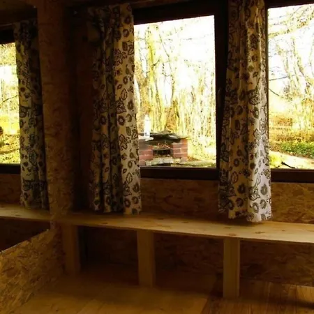 Blockhaus In Gajwka Mit Kaminofen Mirsk